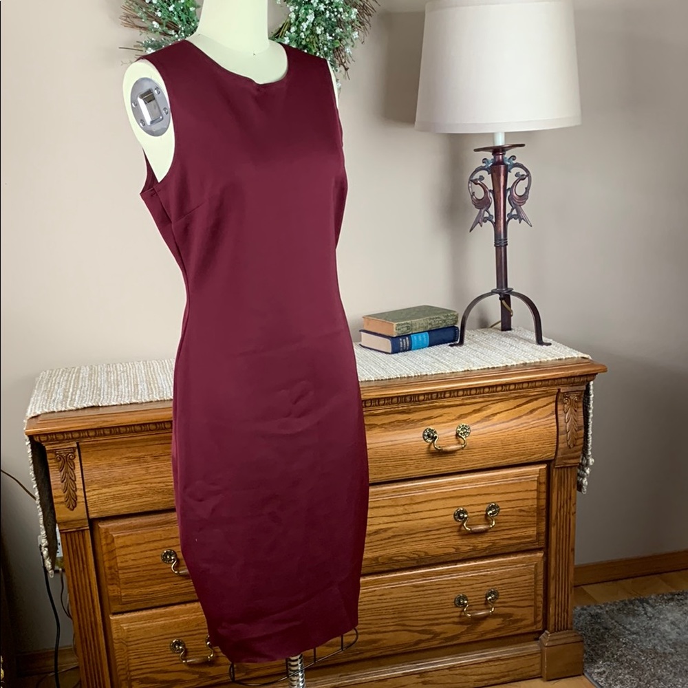 NWT Banana Republic Women’s Burgundy Wine Stretch Neoprene Dress Size 12